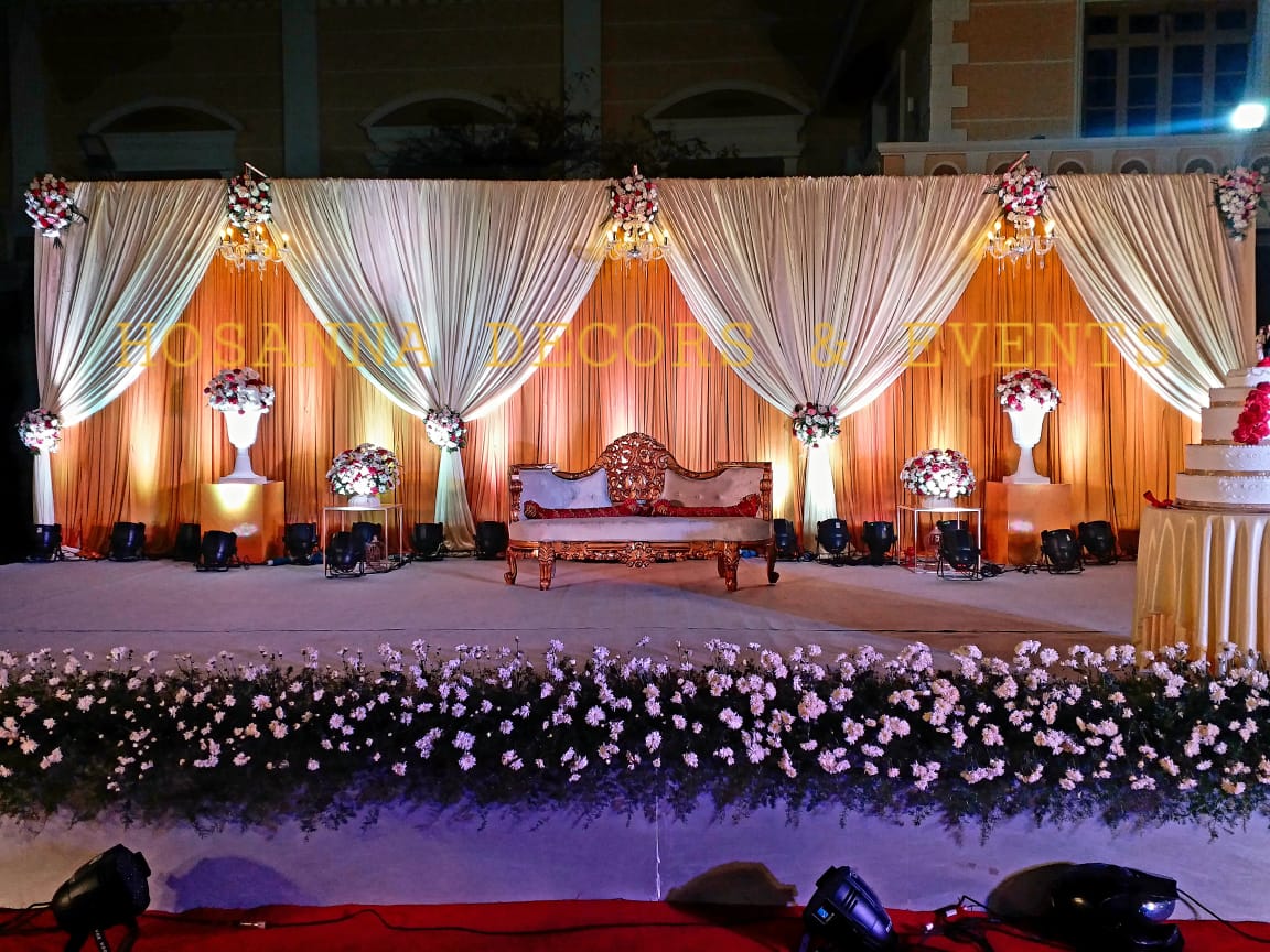Lawn Celebration Theme