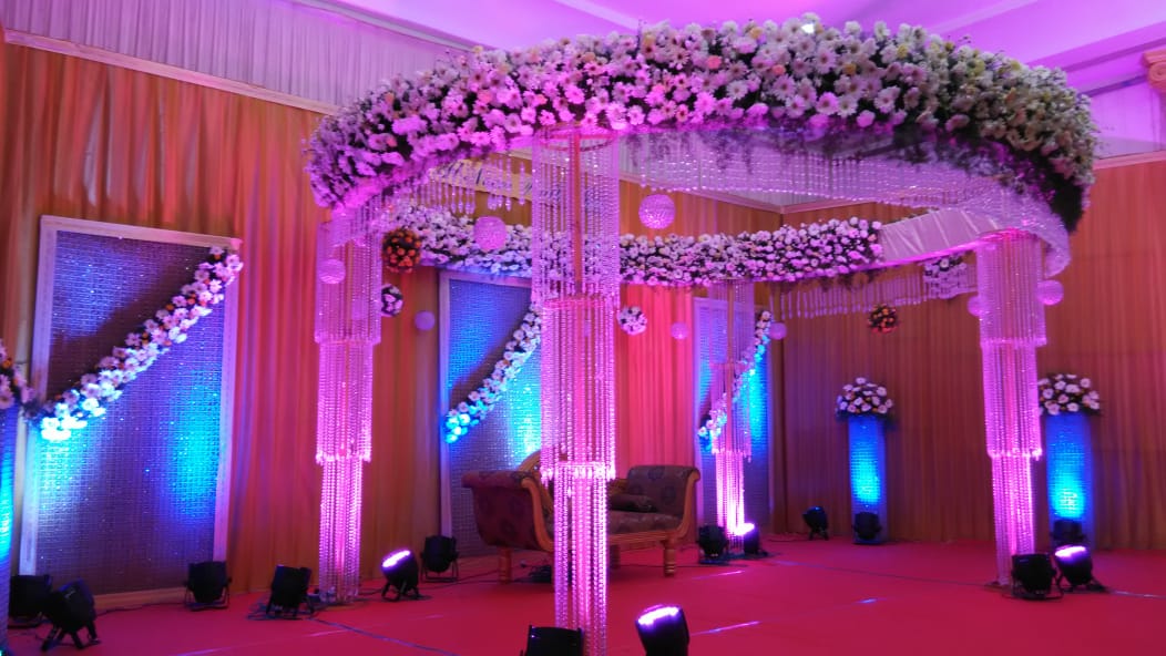 Romantic Walkway Styling