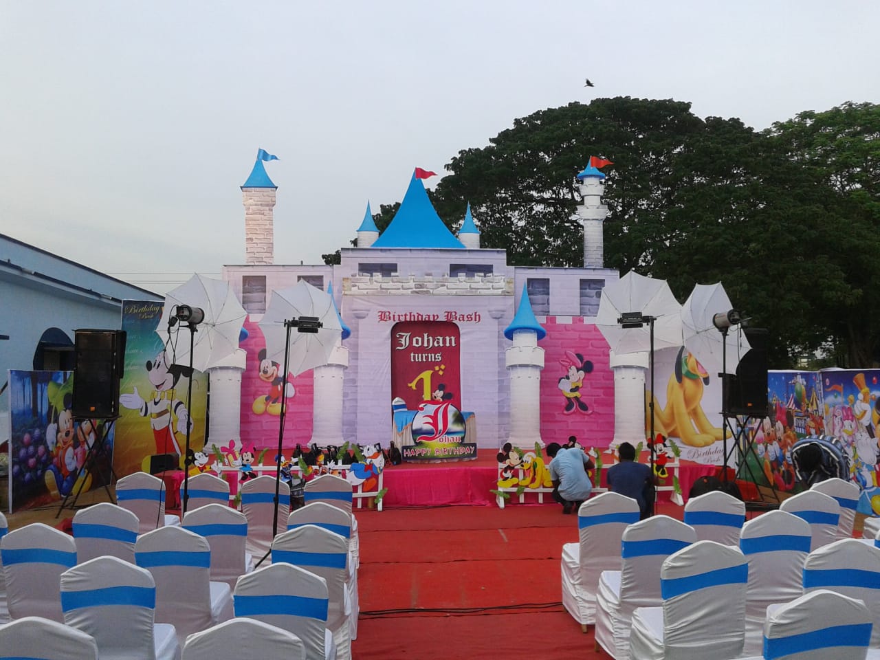 Fun Game Booth Design